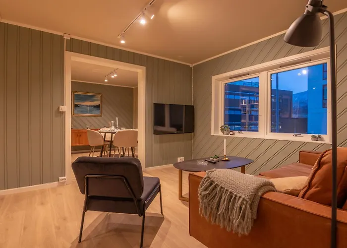 Cozy And Spacious In Centre *