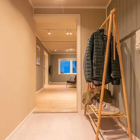 Cozy And Spacious In Centre *